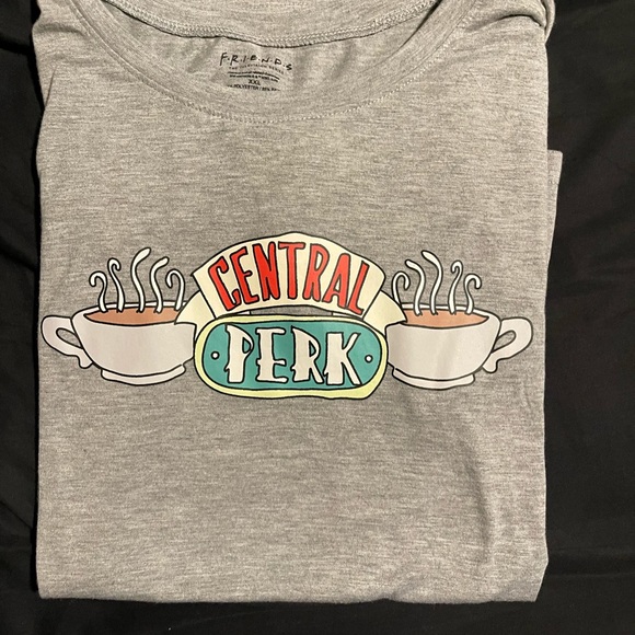 Friends graphic tee - Picture 1 of 2